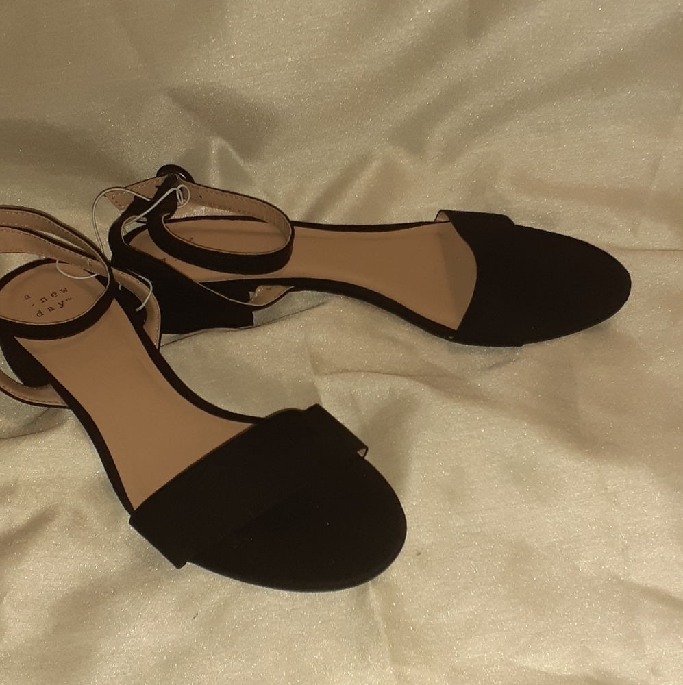 Womens Shoes